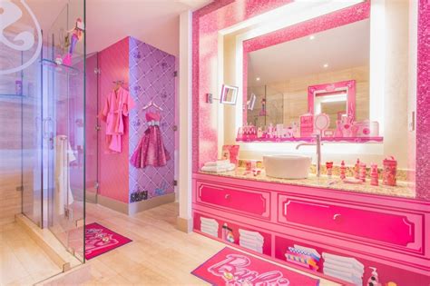 A Look Inside The World's Only Barbie Themed Hotel Room