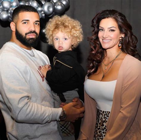 Drake’s baby mama Sophie Brussaux Shares Photos