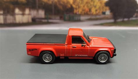 Mazda REPU - Rotary Engine Pick Up Modellauto, Umbau 1:64 in rot von ...