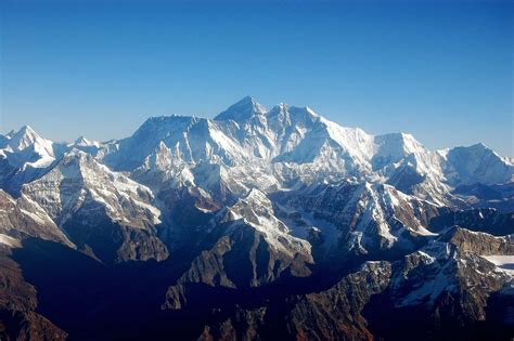 Mount Everest | Geology, Height, Facts, & Deaths | Britannica