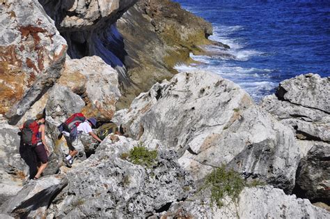 Climbing Cayman Brac - Approaching - Cayman Brac Climbing - Rock Iguana ...