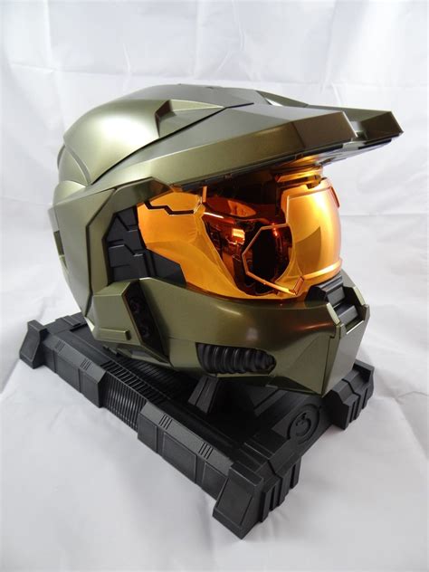 Halo 3 Helmet Legendary Edition Microsoft Xbox 360 2007 Helmet With ...