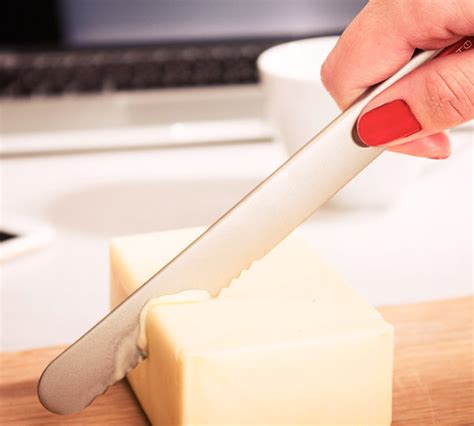 Self Heating Butter Knife