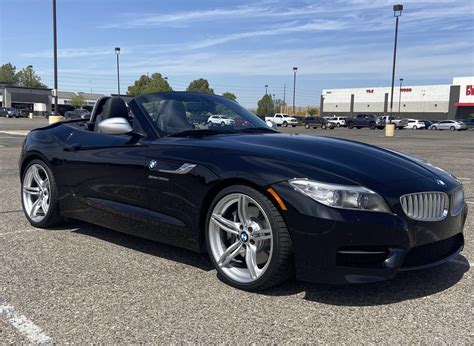 Lot - 2016 BMW Z4 Hard Top Convertible