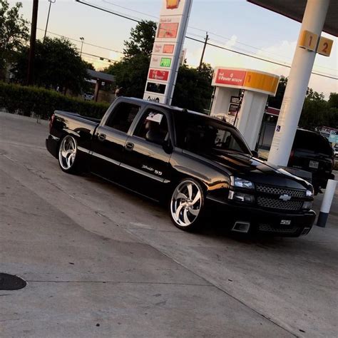 Custom Chevy Silverado Ss