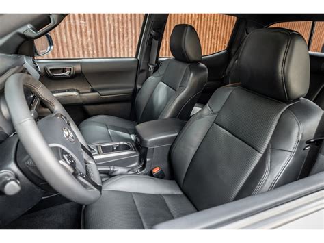 2020 Toyota Tacoma: 38 Interior Photos | U.S. News