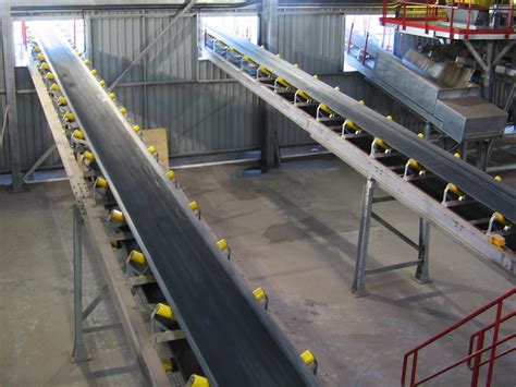 Belt conveyors for waste management and bulk | N.M. Heilig