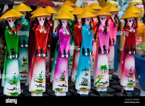 Souvenirs, Hanoi, Vietnam Stock Photo - Alamy