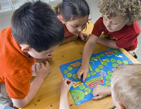 What are the Different Types of Board Games for Small Children?