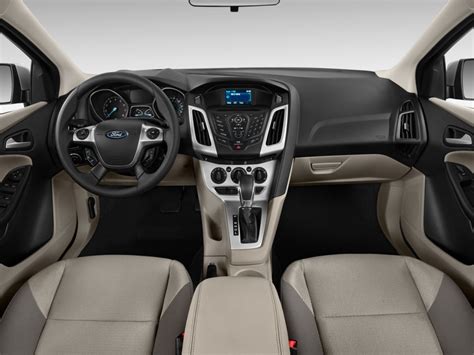 Image: 2013 Ford Focus 4-door Sedan SE Dashboard, size: 1024 x 768 ...