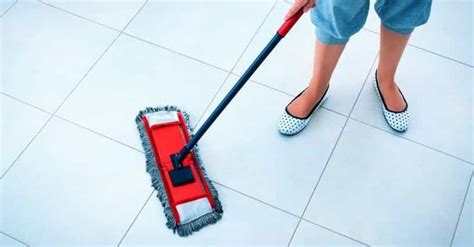 The Best Ways to Clean Tile Floors