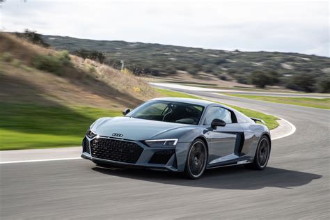 2019 Audi R8 Performance Review - GTspirit