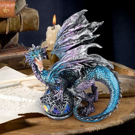 Fanged Gothic Dragon Statue - Design Toscano