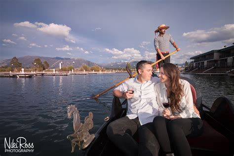 Venetian Gondola Lifestyle Portrait Session