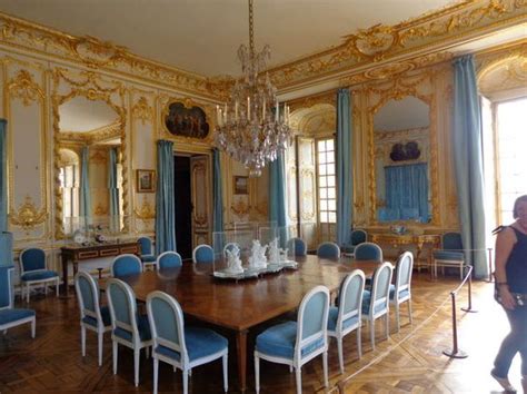 Tour the dining room of the Palace of Versailles #travel #france ...