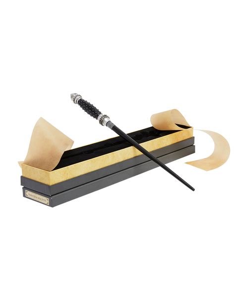 Narcissa Malfoy's Wand | Harry Potter Shop US