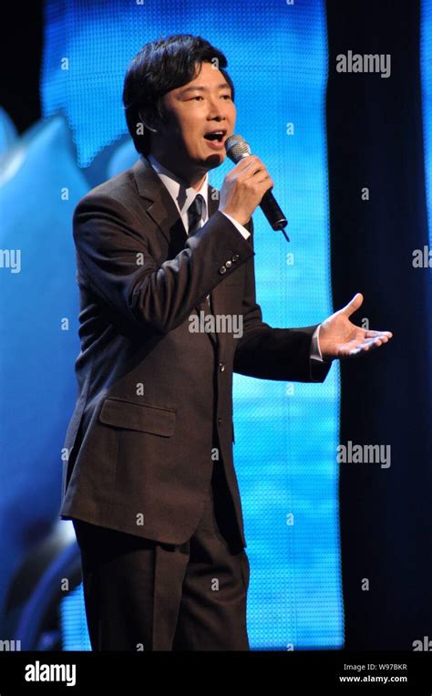 Taiwanese singer Fei Yu-ching performs at Shanghai Culture Square ...