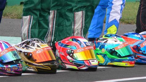 Go-Kart Helmet Size Chart: The Ultimate Guide | GoKartGuide