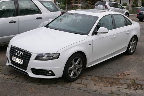 2008 Audi S4 quattro - Sedan 4.2L V8 AWD Manual