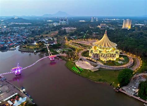 15 Tourist Places in Sarawak > Best Places to Visit in Sarawak