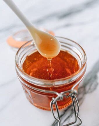 How to Make Golden Syrup: 3 Ingredients - The Woks of Life