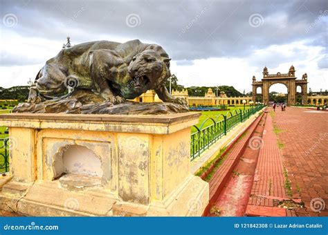 Mysore Palace, India editorial stock photo. Image of asian - 121842308