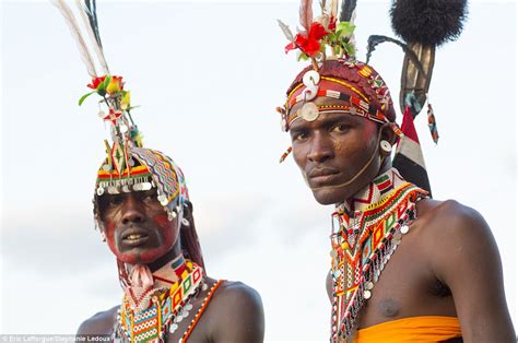 Incredible photos of Kenya's elaborately dressed tribes | Daily Mail Online