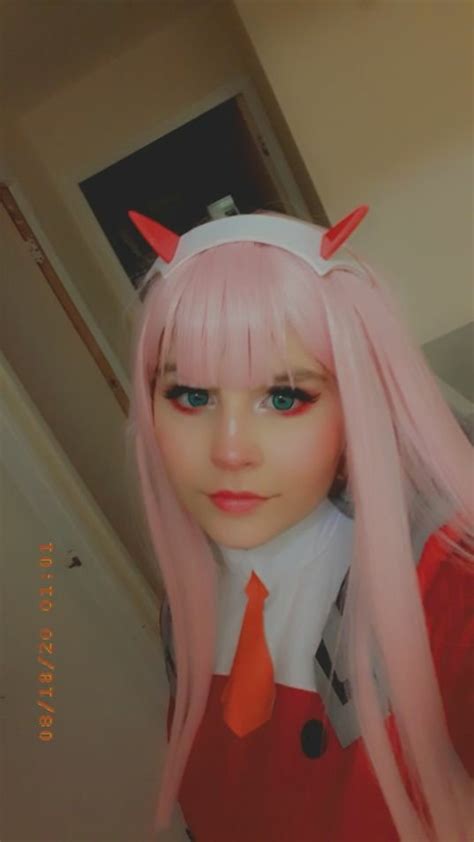 💫 zero two cosplay 💫 UwU | young cosplayers Amino