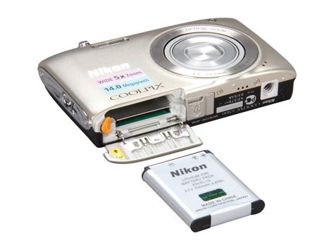 Nikon COOLPIX S3100 Silver 14.0 MP Digital Camera - Newegg.com