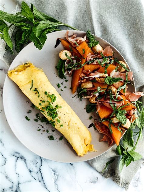 FRENCH OMELETTE - thecommunalfeast.com