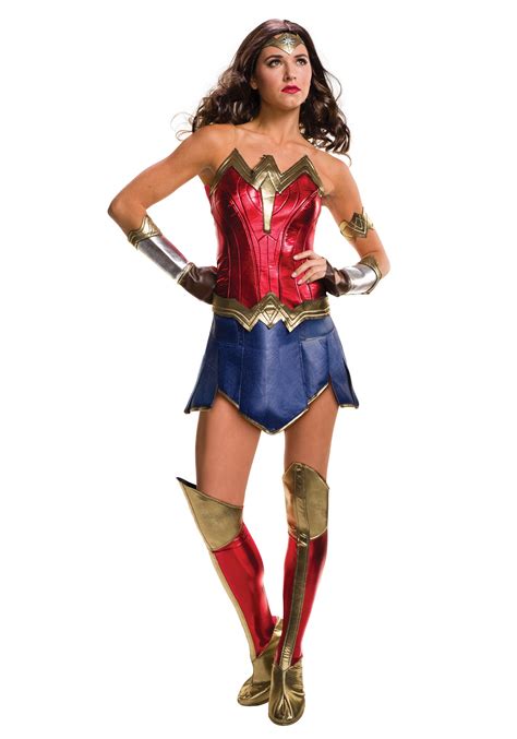 Deluxe Adult Dawn of Justice Wonder Woman Costume