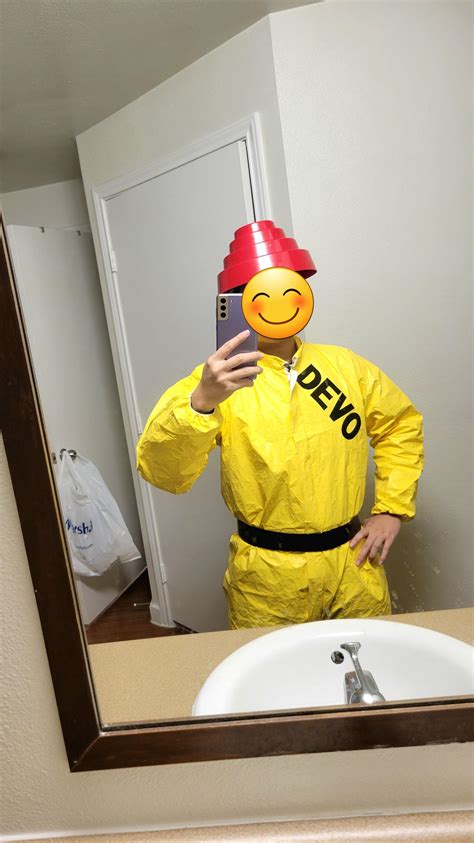 My devo halloween costume! : r/devo