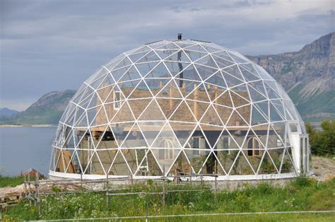 Passive Solar Geodesic Dome Houses | Designs & Ideas on Dornob