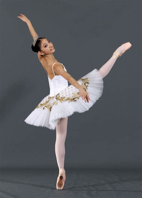 Pin by Liesel de Kock on Ballet | Famous ballet dancers, Ballet images ...