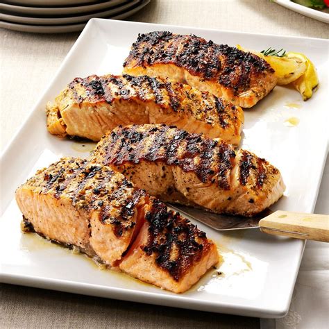 Grilled Lemon-Garlic Salmon Recipe | Taste of Home