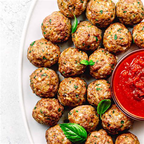 Melt-In-Your-Mouth Ground Beef Italian Meatballs (Soft and Juicy ...