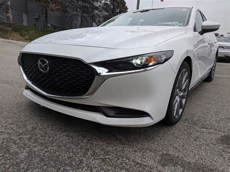 New 2020 Mazda Mazda3 Sedan w/Select Pkg in SNOWFLAKE WHITE PEARL MC ...