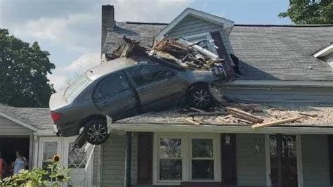 Car crashes into 1st floor of Pennsylvania home, police say ...