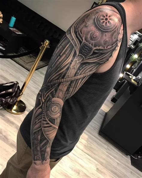 60 Unforgettable Biomechanical Tattoos that Creatively Combine Science ...