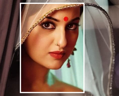 Bindi Trends That Will Never Go Out Of Style | HerZindagi