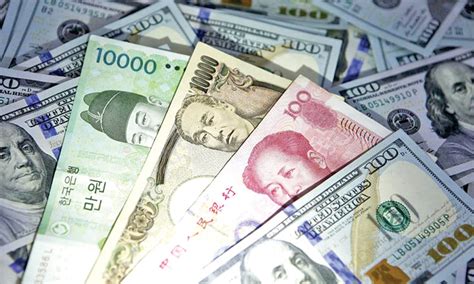 Safe-haven currencies in demand, Yen hits 3-month high vs dollar ...