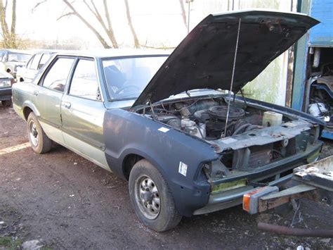 FEBRUARY 1982 FORD CORTINA MK5 CAROUSEL 1593cc NOH329X | Flickr