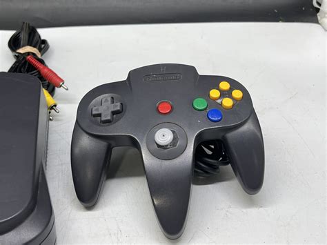 Urban Auctions - N64 CONSOLE W/ CORDS & CONTROLLER - RESET BUTTON STUCK ...