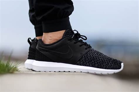 Nike Roshe One Flyknit Premium Black | Hypebeast