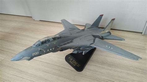 F-14 Tomcat scale 1/48, Hobbies & Toys, Toys & Games on Carousell