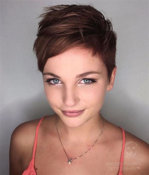 70 Best Pixie Cuts We Love for 2018 | Short choppy haircuts, Choppy ...