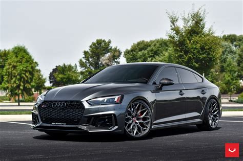 AUDI RS5 SPORTBACK - HYBRID FORGED SERIES: HF-2 - Vossen Wheels