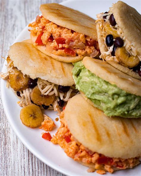 AREPAS VENEZOLANAS - Petit Fit by Cris