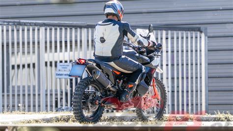 KTM 650 Adventure - Prototypes of the new medium-sized model ...