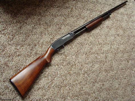 WINCHESTER MODEL 42 410 SHOTGUN FULL CHOKE 28" SOLID RIB MADE in 1942